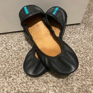 Tieks Black Foldable Leather Ballet Flats size 9